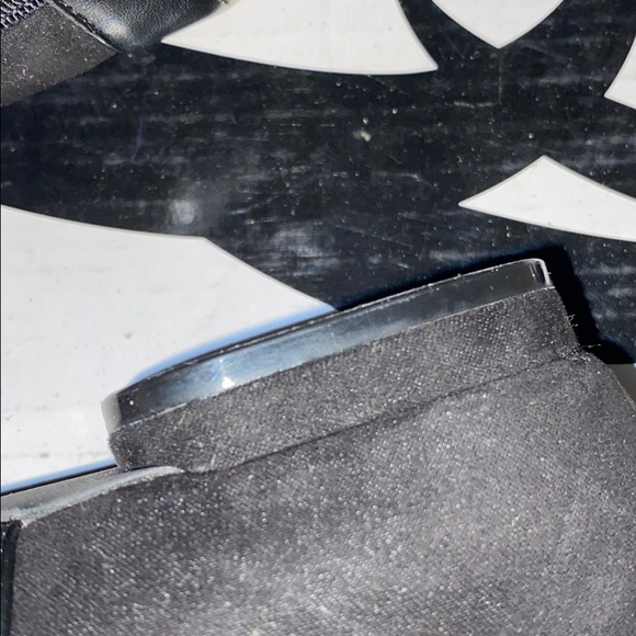 Ankle strapped flats - Picture 2 of 3